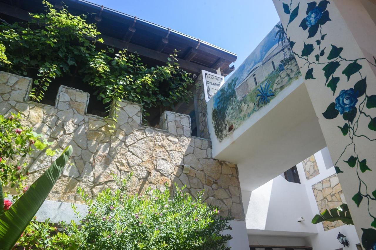 Residence Il Castello 兰佩杜萨 外观 照片