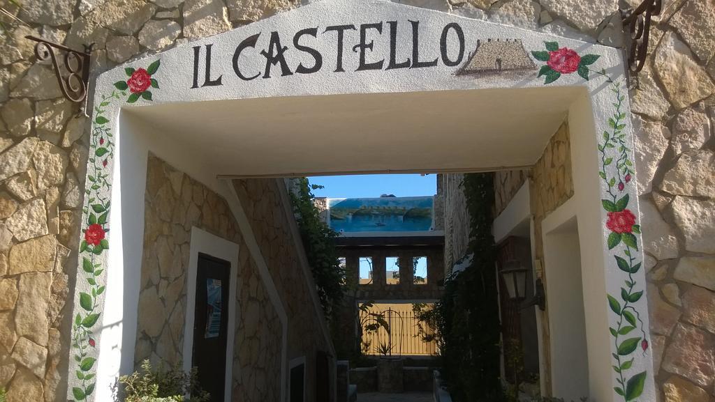Residence Il Castello 兰佩杜萨 外观 照片